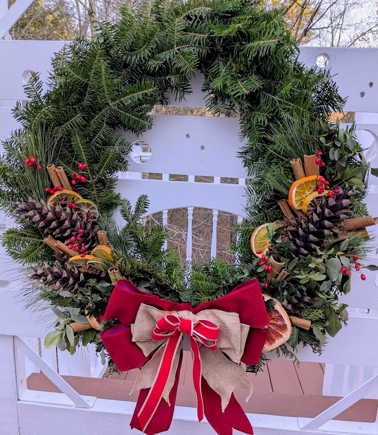 Deluxe 28" Wreath